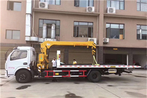 灵宝附近汽车轮胎更换